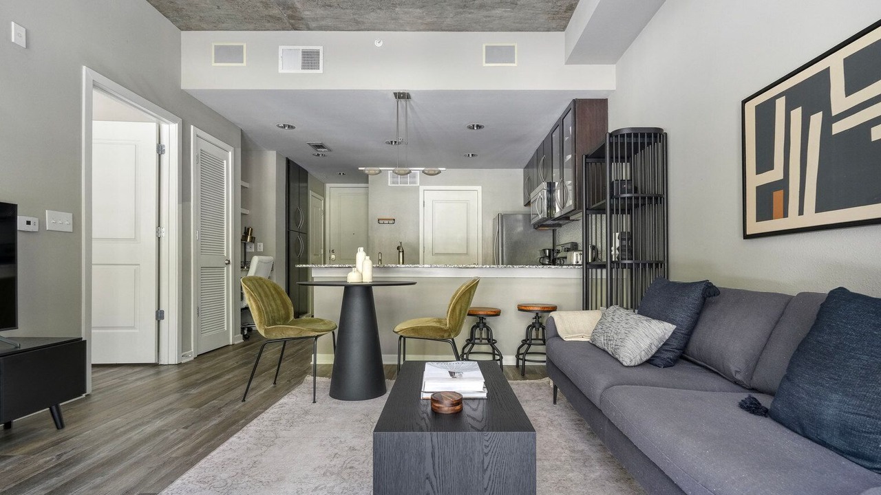 Photo of Livingroom in Barton Heights