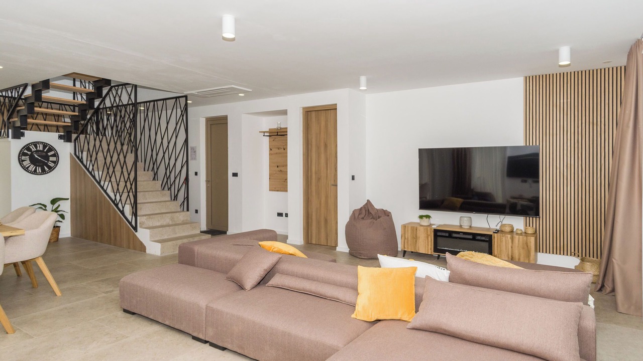 Photo of Livingroom in Smrika