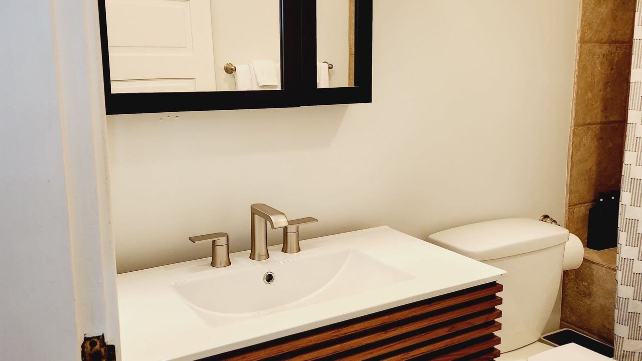 Photo of Bathroom in Midtown