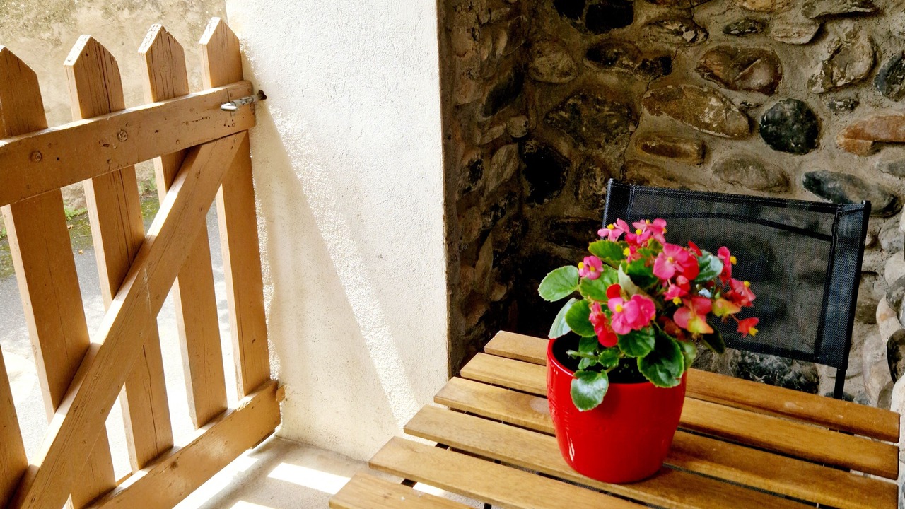 Photo of Patio Balcony in Espalion