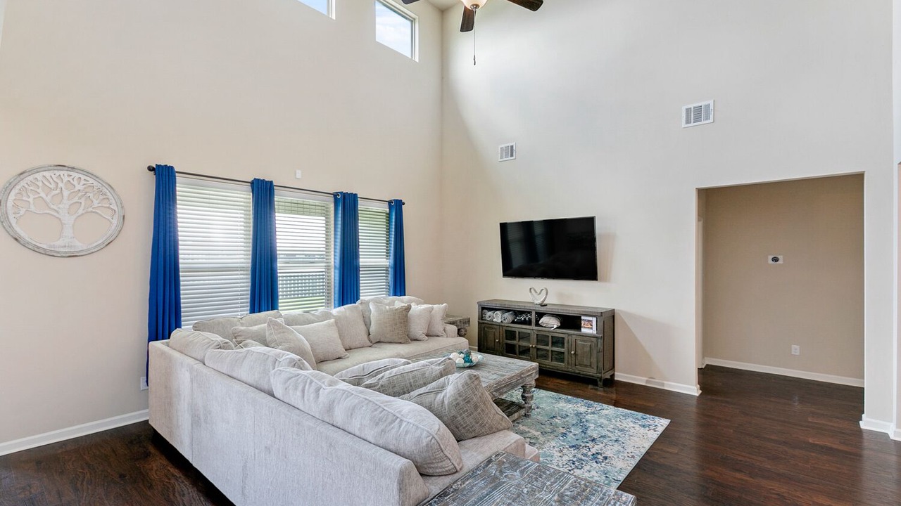 Photo of Livingroom in Slidell