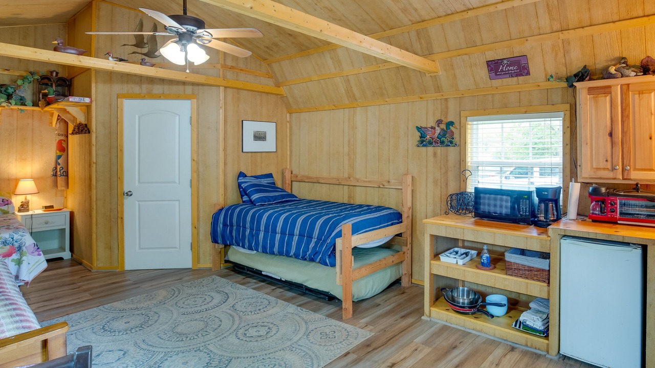 Photo of Bedroom in Emory
