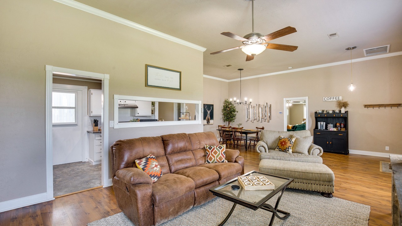 Photo of Livingroom in Marietta