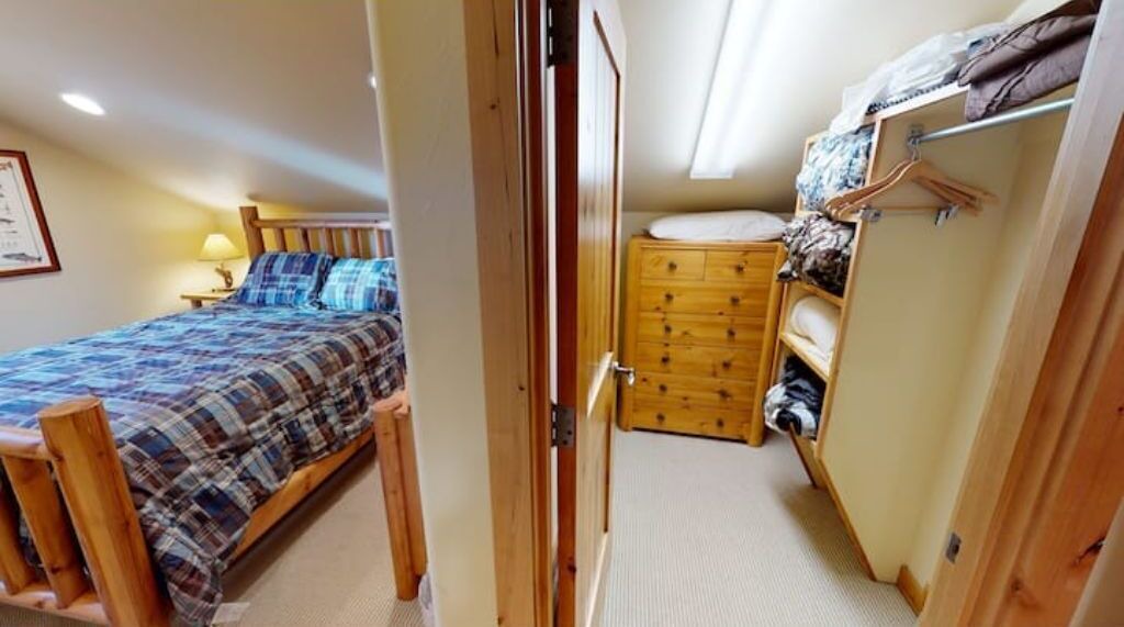 Photo of Bedroom in Big Sky