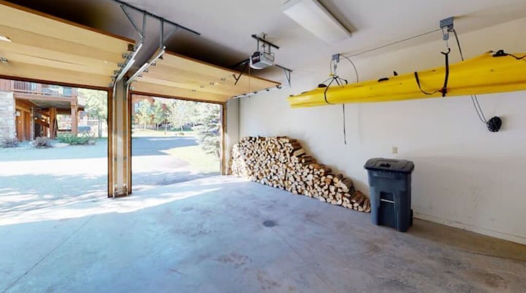 Photo of Others in Big Sky