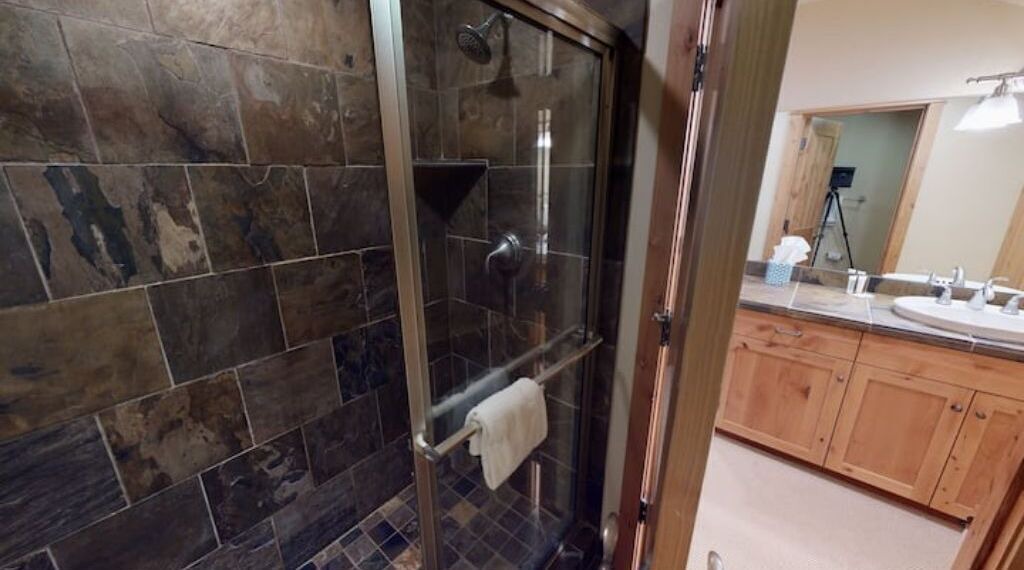 Photo of Bathroom in Big Sky