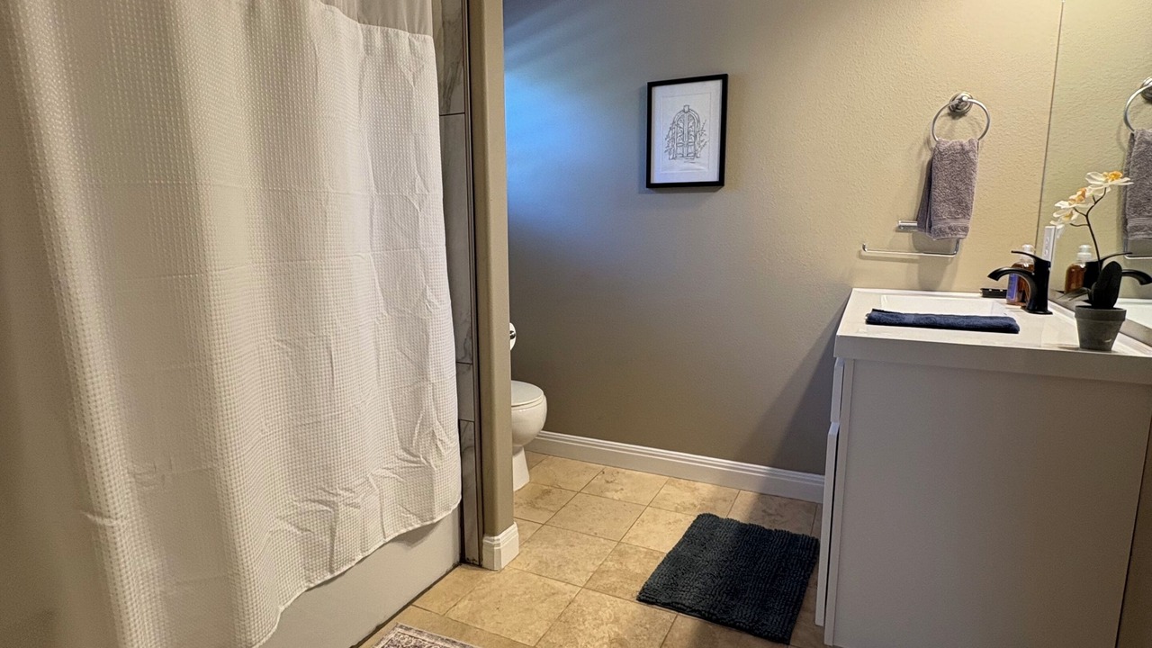 Photo of Bathroom in North Loop