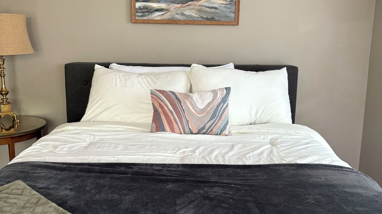 Photo of Bedroom in North Loop