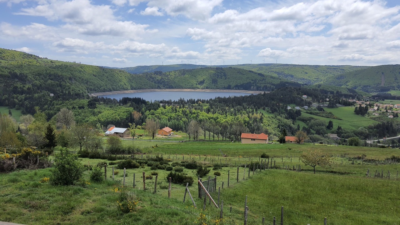 Photo of Outdoor in Le Lac-d'Issarles