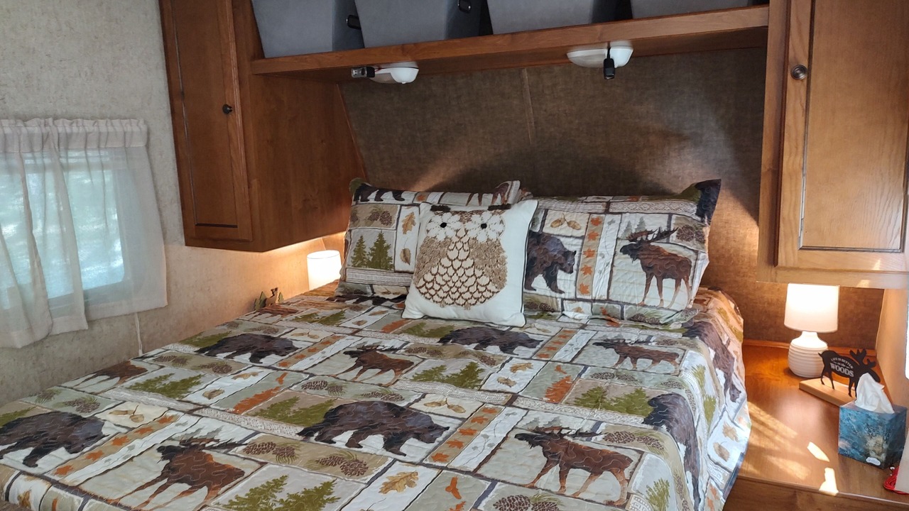 Photo of Bedroom in East Nassau