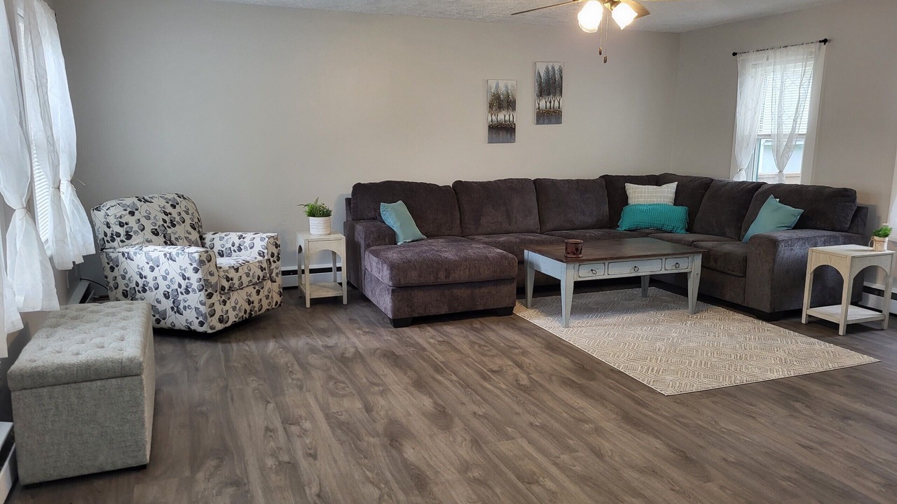 Photo of Livingroom in Watkins Glen