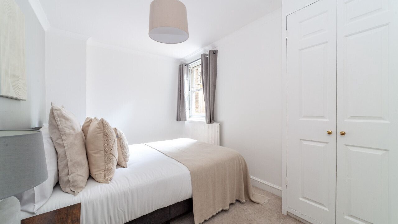 Photo of Bedroom in Lambeth