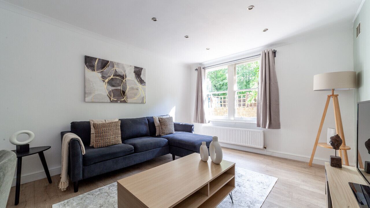 Photo of Livingroom in Lambeth