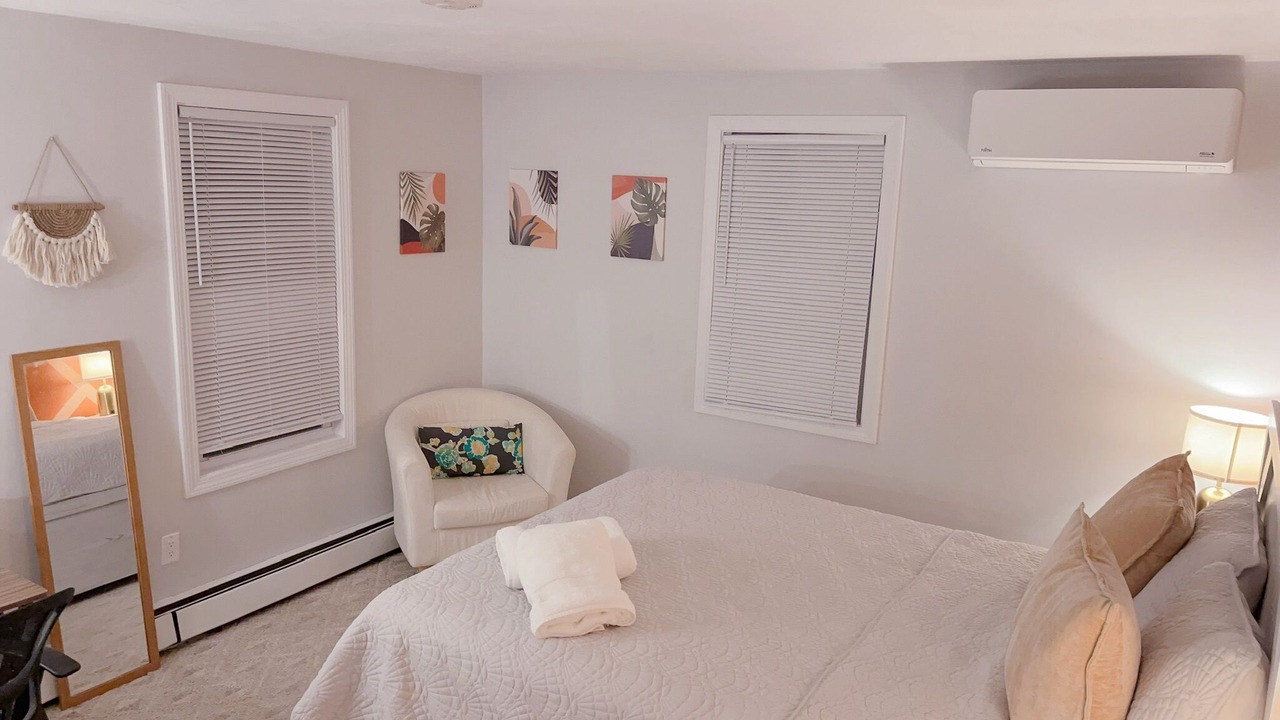Photo of Bedroom in Mashpee