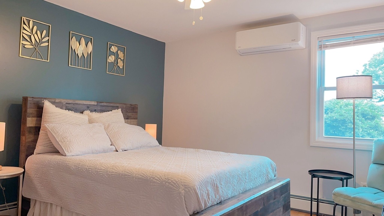 Photo of Bedroom in Mashpee