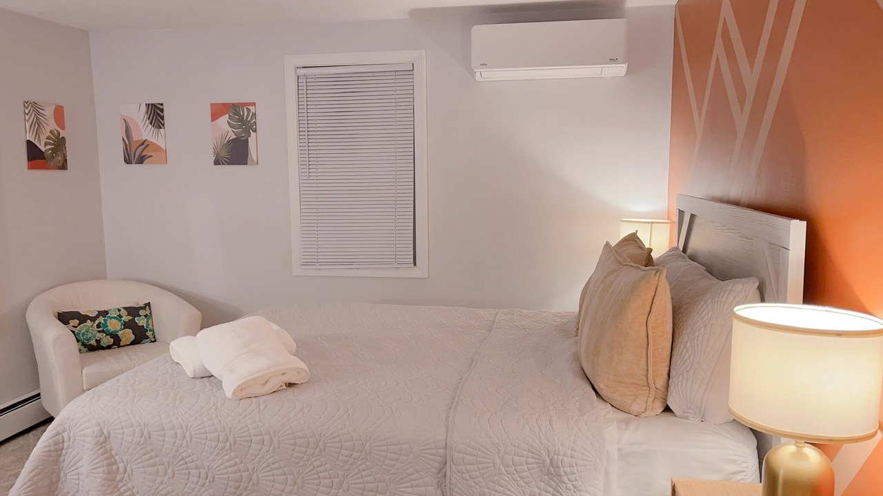 Photo of Bedroom in Mashpee