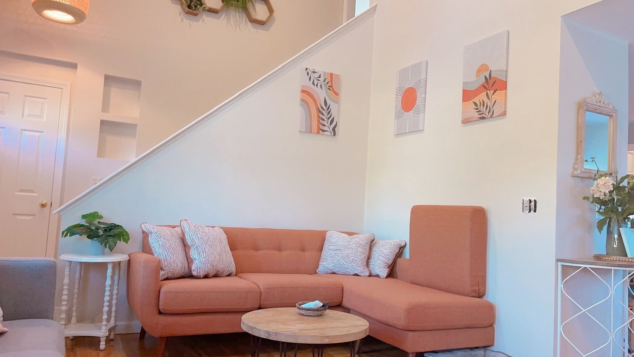 Photo of Livingroom in Mashpee