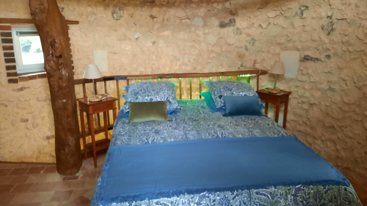 Photo of Bedroom in Beaumont-Louestault