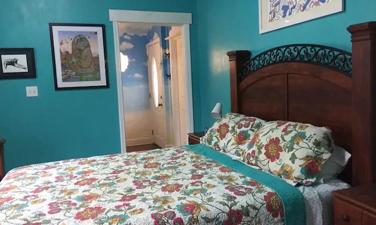 Photo of Bedroom in Seventh Ward