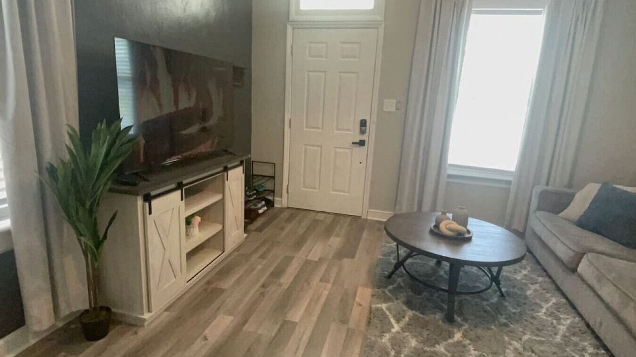 Photo of Livingroom in Portsmouth