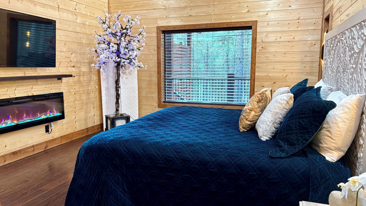 Photo of Bedroom in Pickens