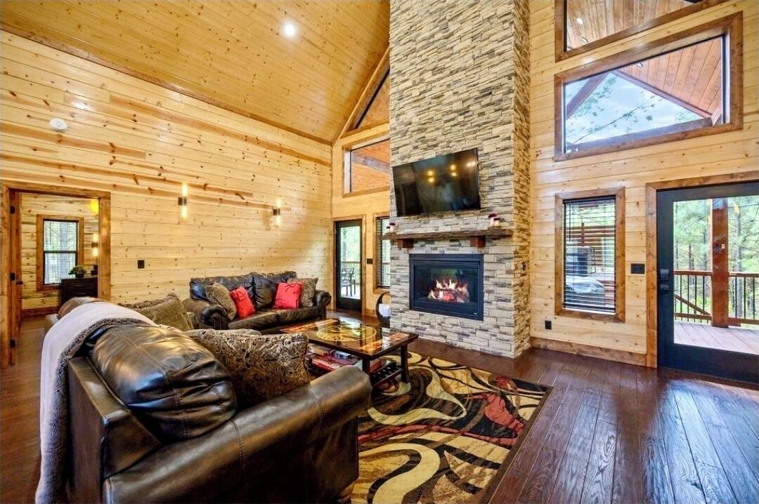 Photo of Livingroom in Pickens