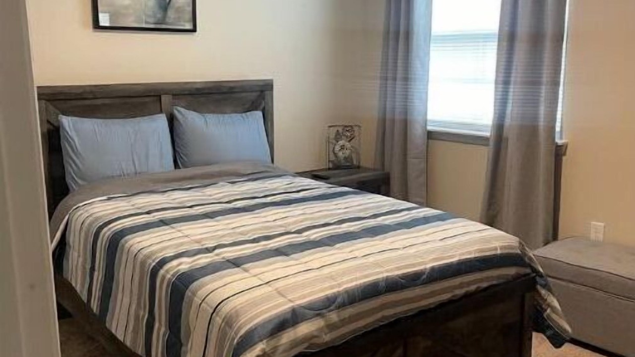 Photo of Bedroom in Westside