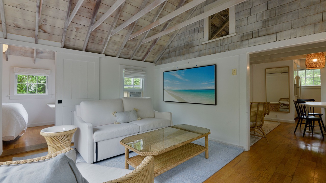 Photo of Livingroom in Nantucket Town