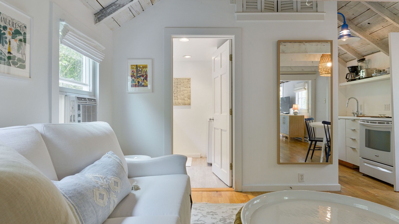 Photo of Livingroom in Nantucket Town
