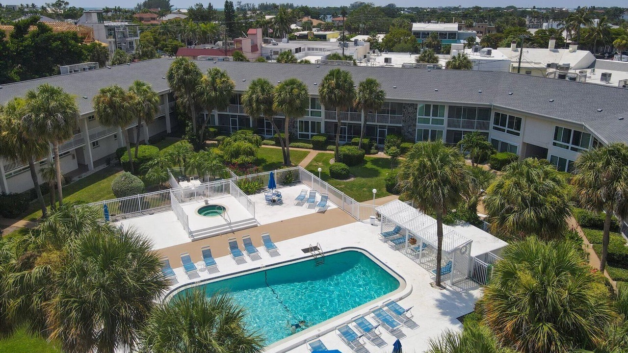 Photo of Others in Saint Armands Key