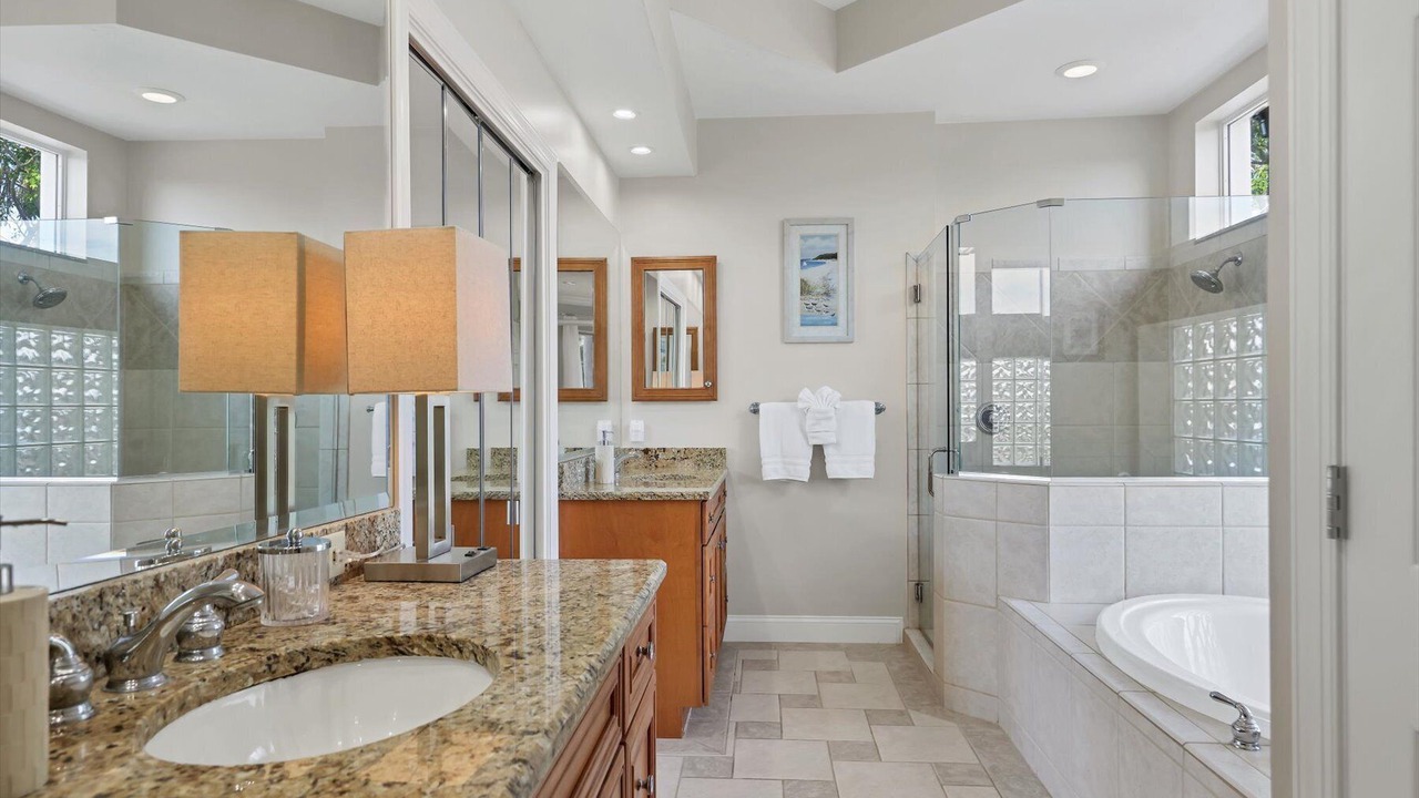 Photo of Bathroom in Bay Isles