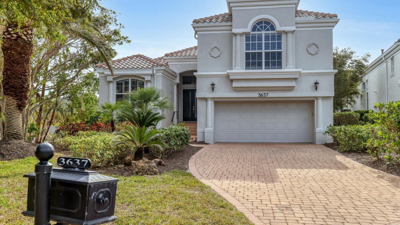 Photo of Others in Bay Isles