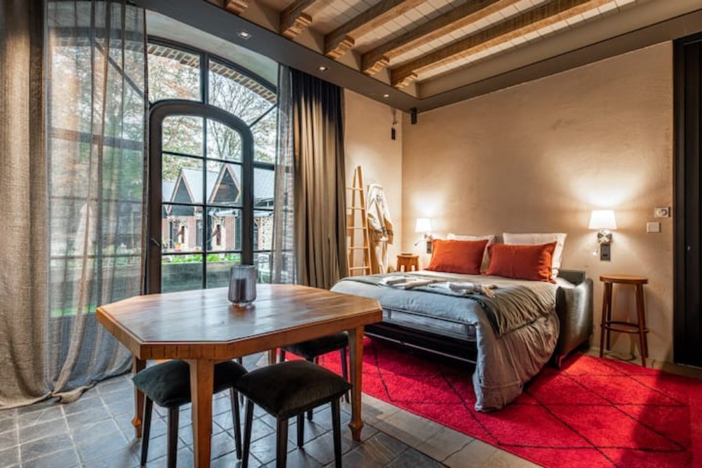 Photo of Bedroom in Saint-Servan