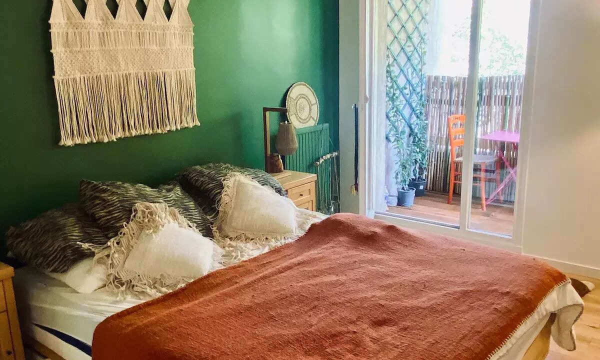 Photo of Bedroom in Clamart