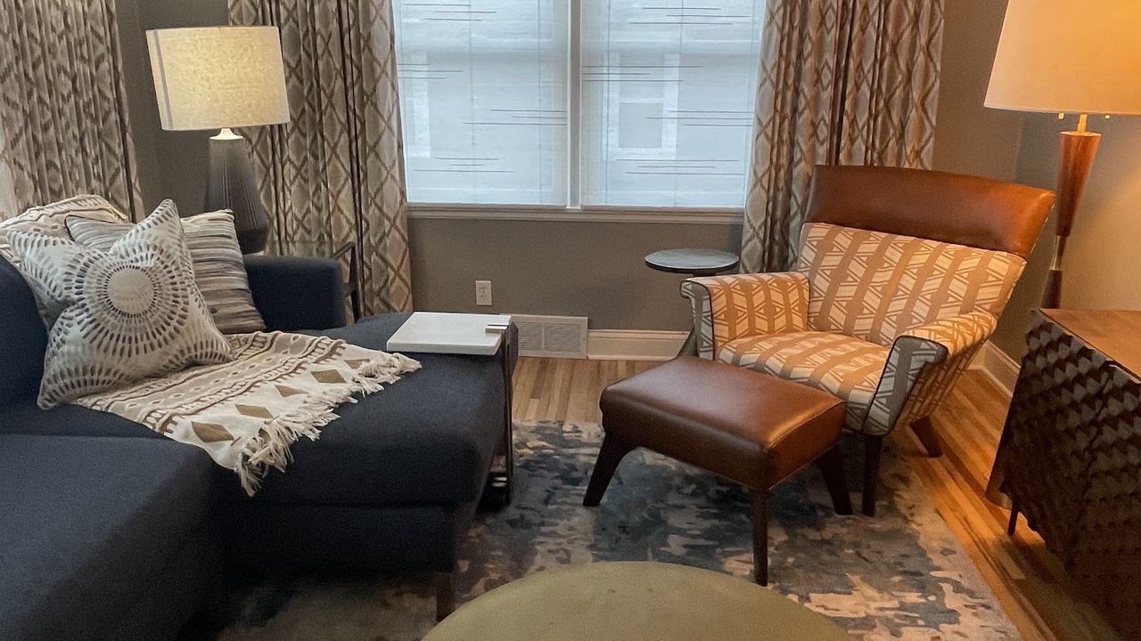 Photo of Livingroom in Folsom's Addition