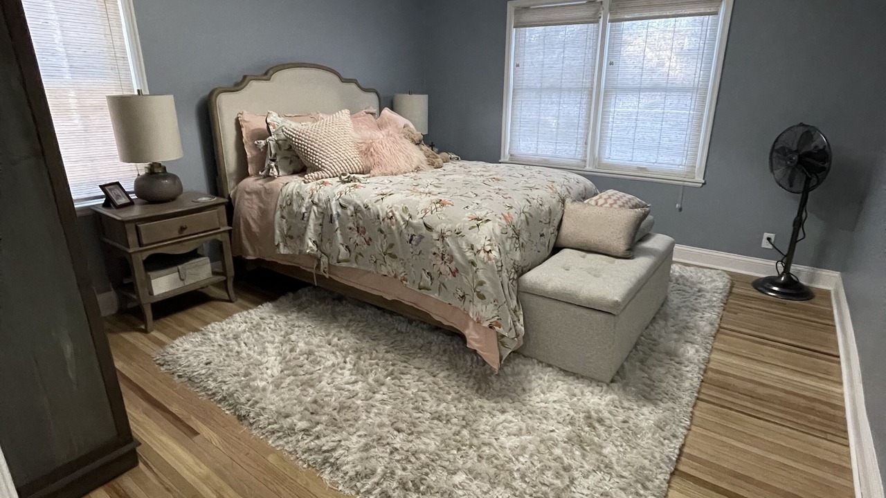 Photo of Bedroom in Folsom's Addition