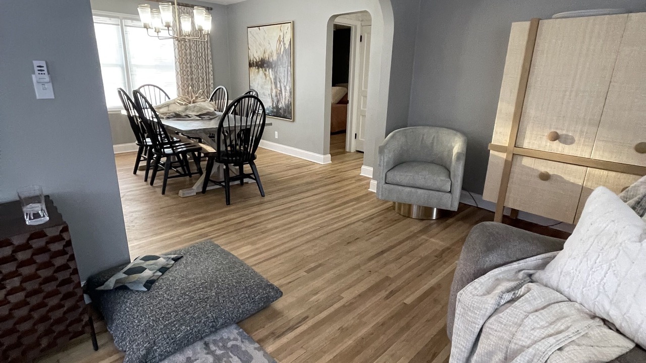 Photo of Livingroom in Folsom's Addition