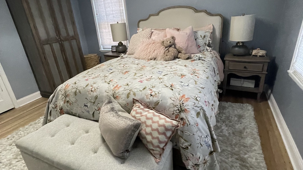 Photo of Bedroom in Folsom's Addition