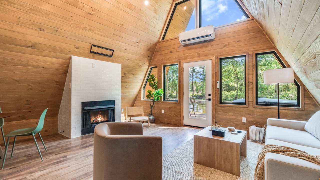 Photo of Livingroom in New Iberia