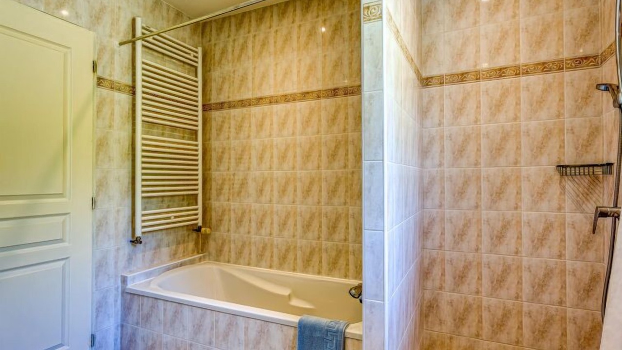 Photo of Bathroom in Cailhau