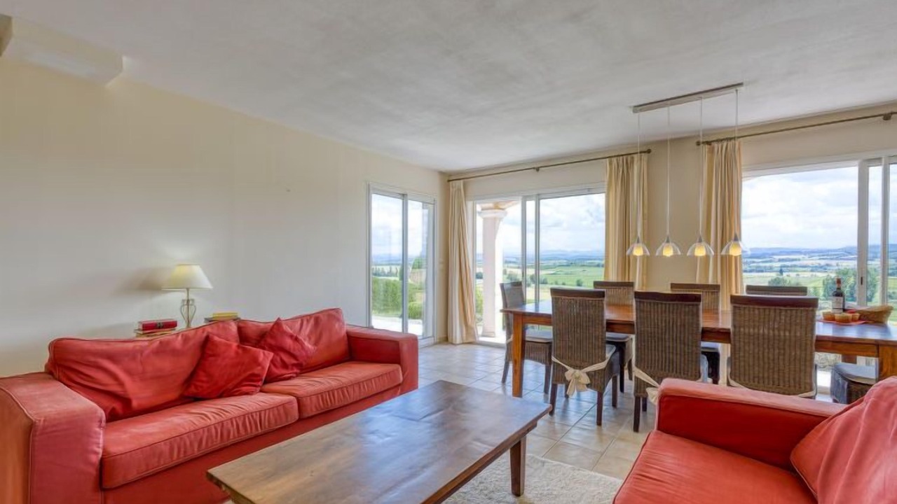 Photo of Livingroom in Cailhau