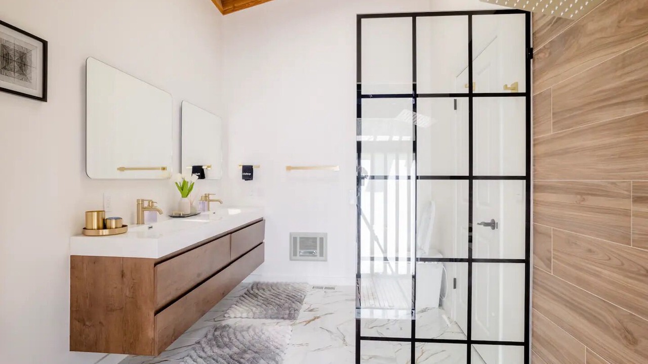 Photo of Bathroom in Santa Rosa