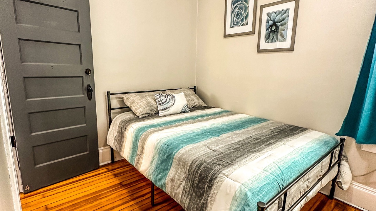 Photo of Bedroom in Albany
