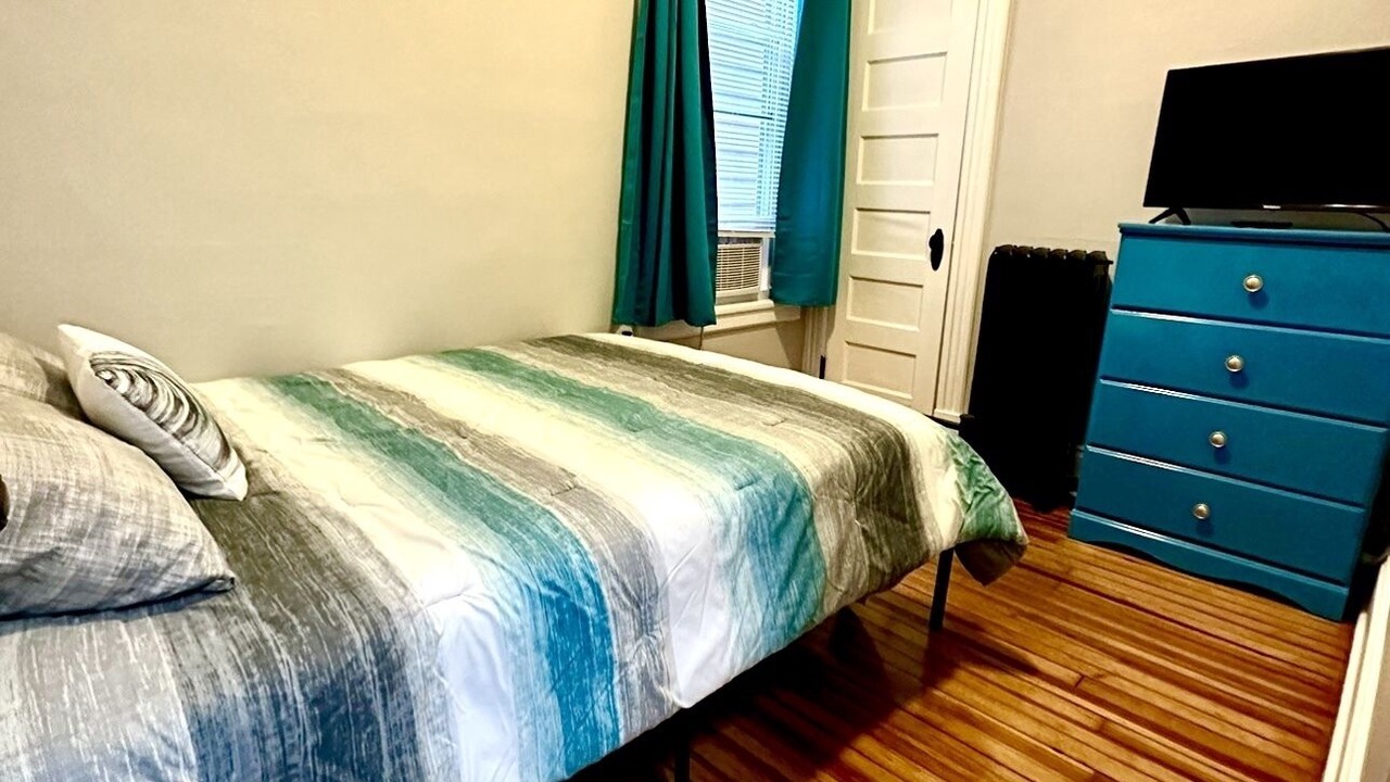Photo of Bedroom in Albany