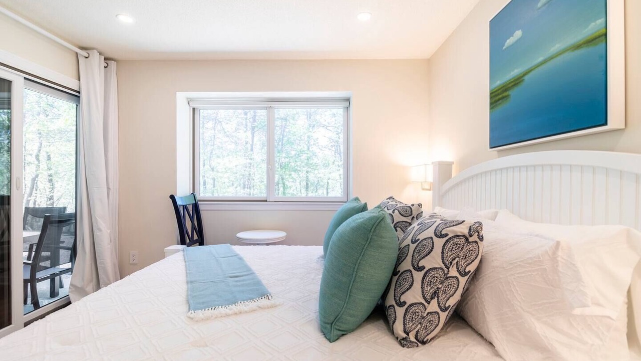 Photo of Bedroom in Brewster