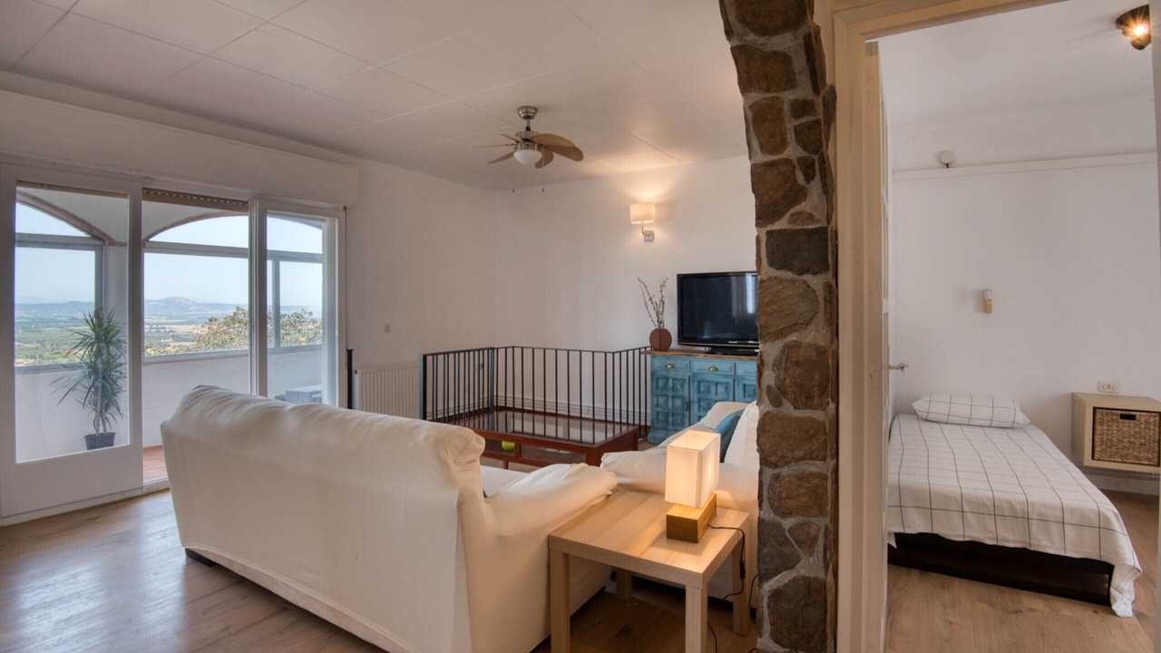 Photo of Bedroom in Pals
