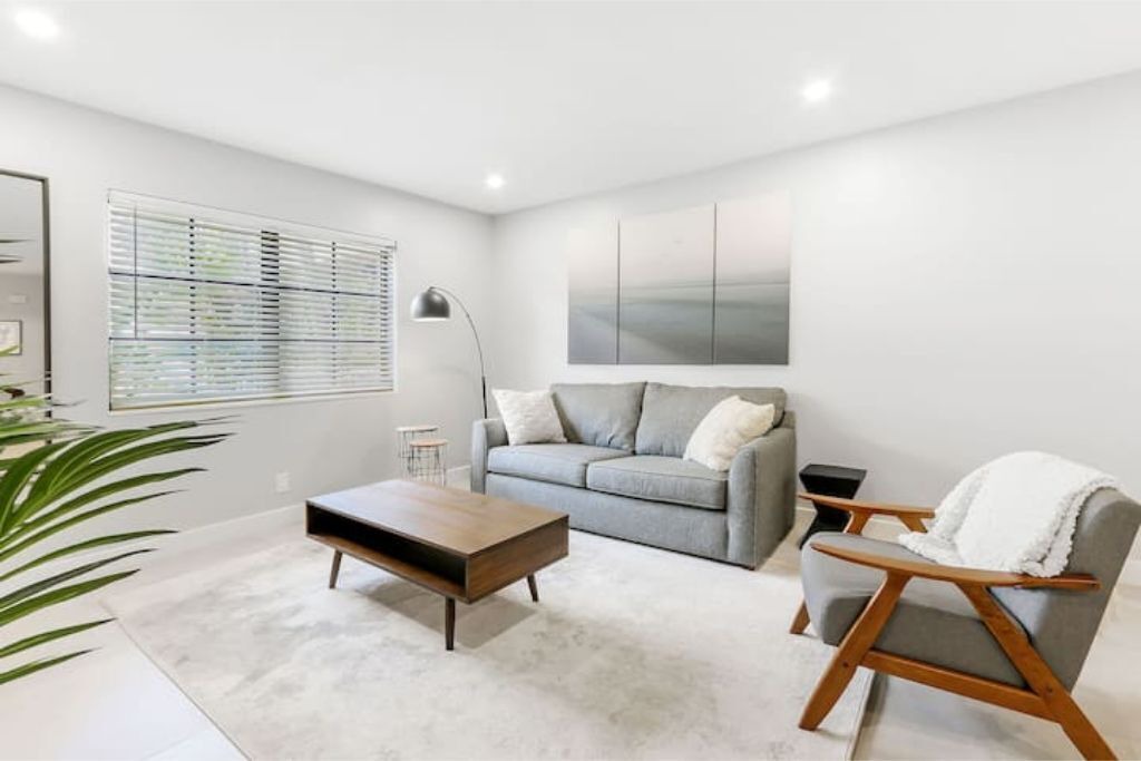 Photo of Livingroom in Harbor Beach