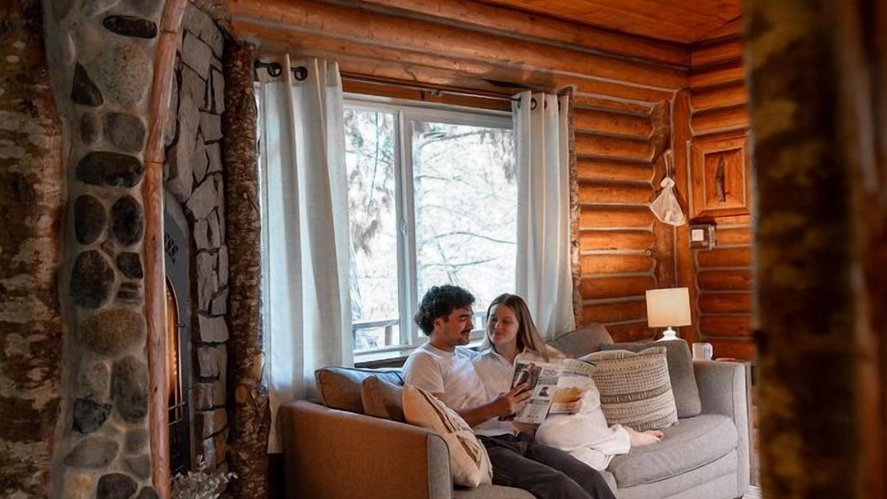 Photo of Others in Gold Bar