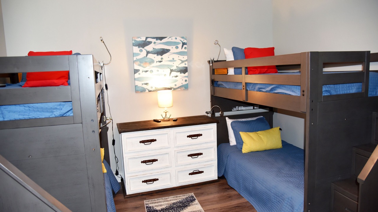Photo of Bedroom in Audubon Place