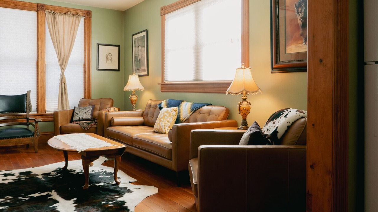 Photo of Livingroom in Deadwood